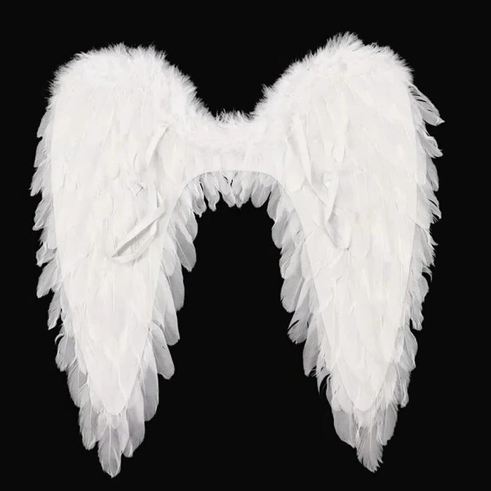 Disfraz de alas de ángel emplumadas
