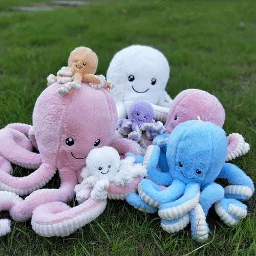 Pulpo Gigante de Peluche